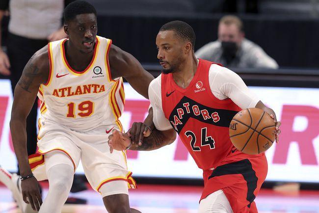  米切尔压哨三分骑士绝杀猛龙  