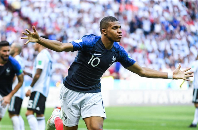  斯图加特青春阵容崛起，青年军刮起德甲旋风